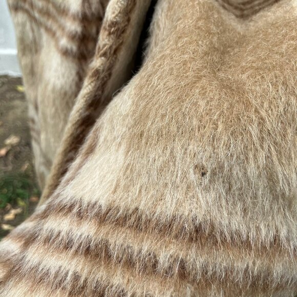 Lynn Pynn Pure Wool Long Winter Coat Vintage 60s Made in Canada Beige Plaid - Picture 14 of 16